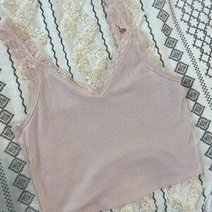 american eagle baby pink lace top size smalll
